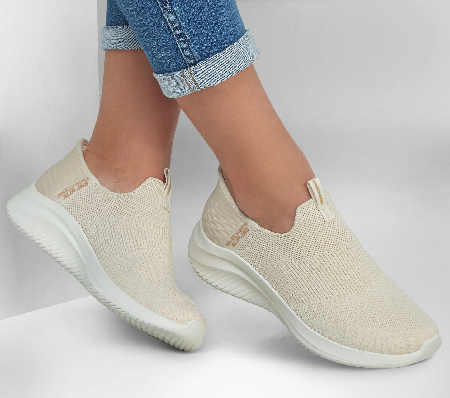 Skechers 149708 Women's Cozy Streak