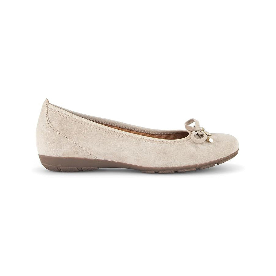 Gabor Ring soft desert suede ballet pump with comfy air cushion