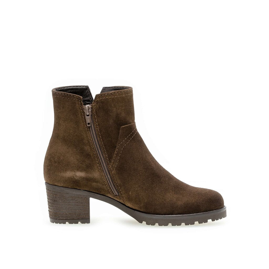 Gabor brown shop ankle boots