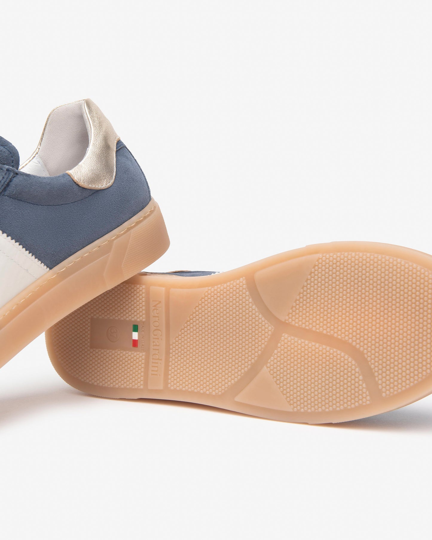 NeroGiardini E513004D Malaga