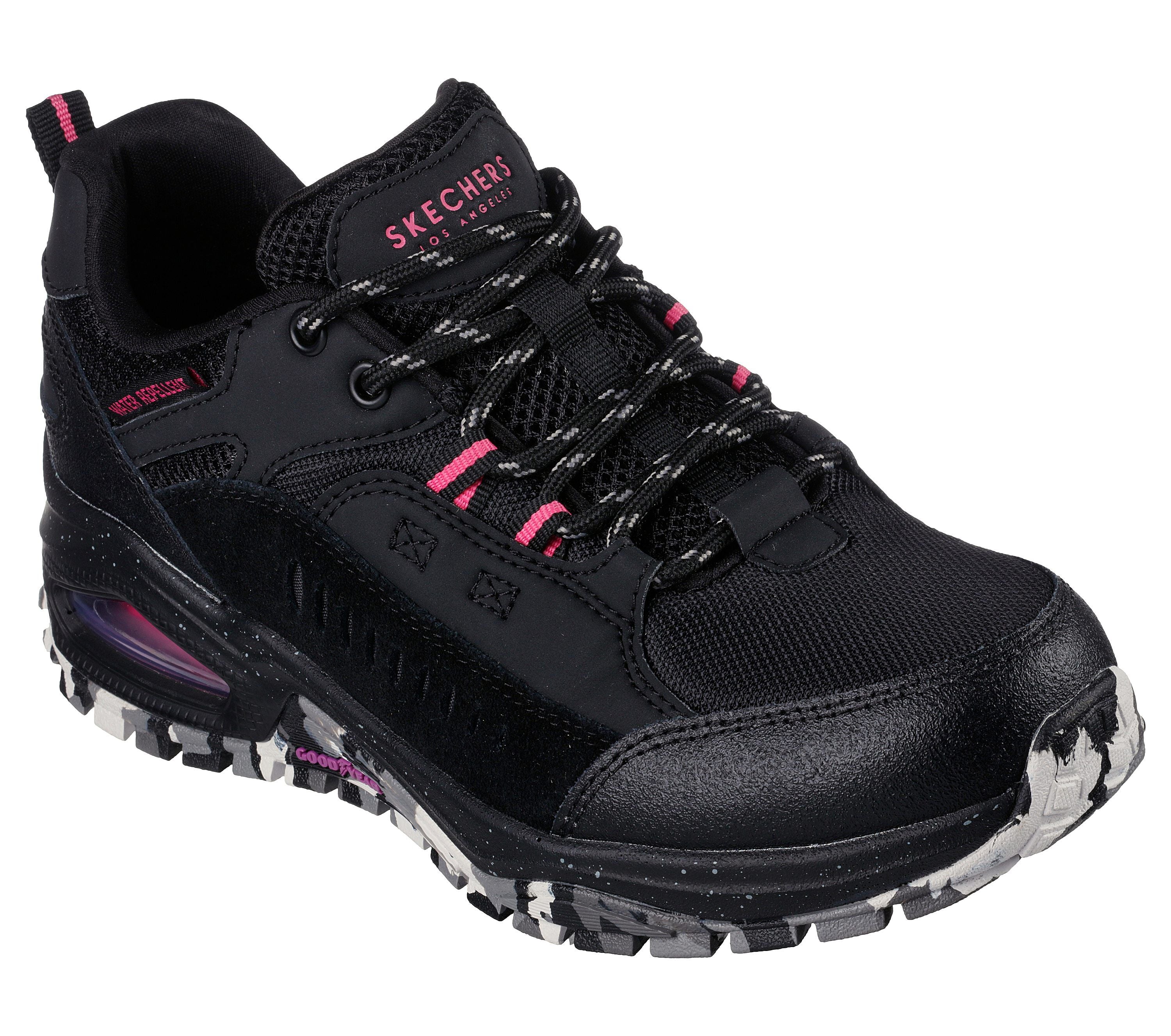 Cool deals skechers shoes