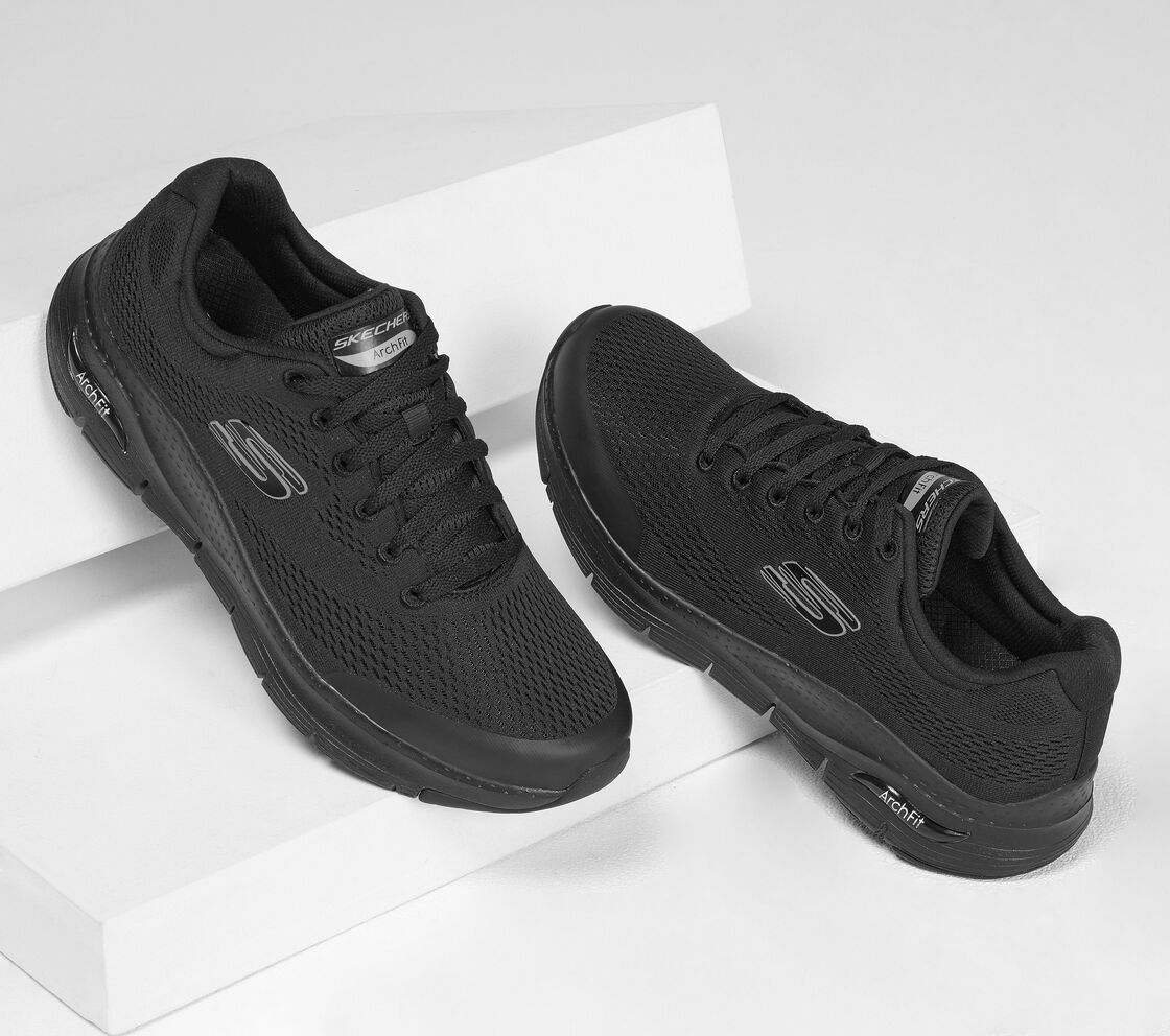 Skechers full hot sale black shoes